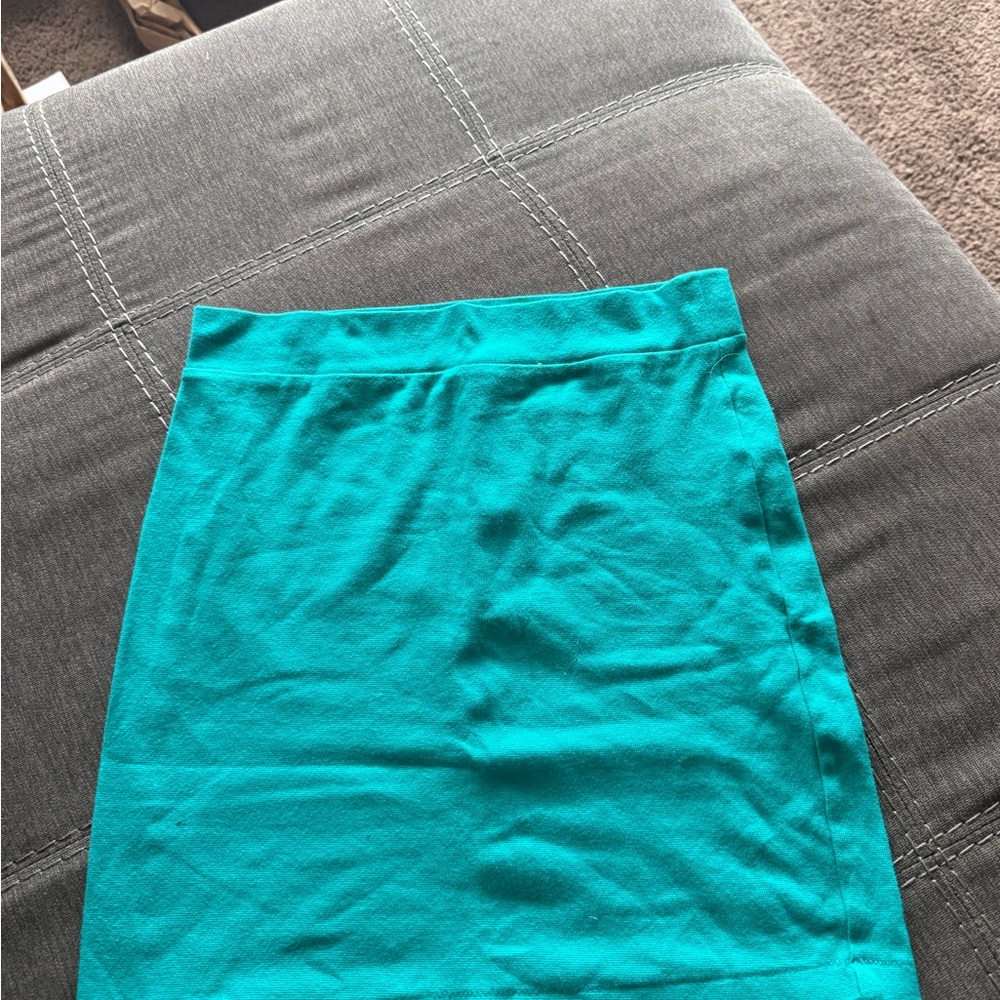 Forever 21 Blue Knee-Length Pencil Skirt Casual